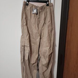Brown elastic pants